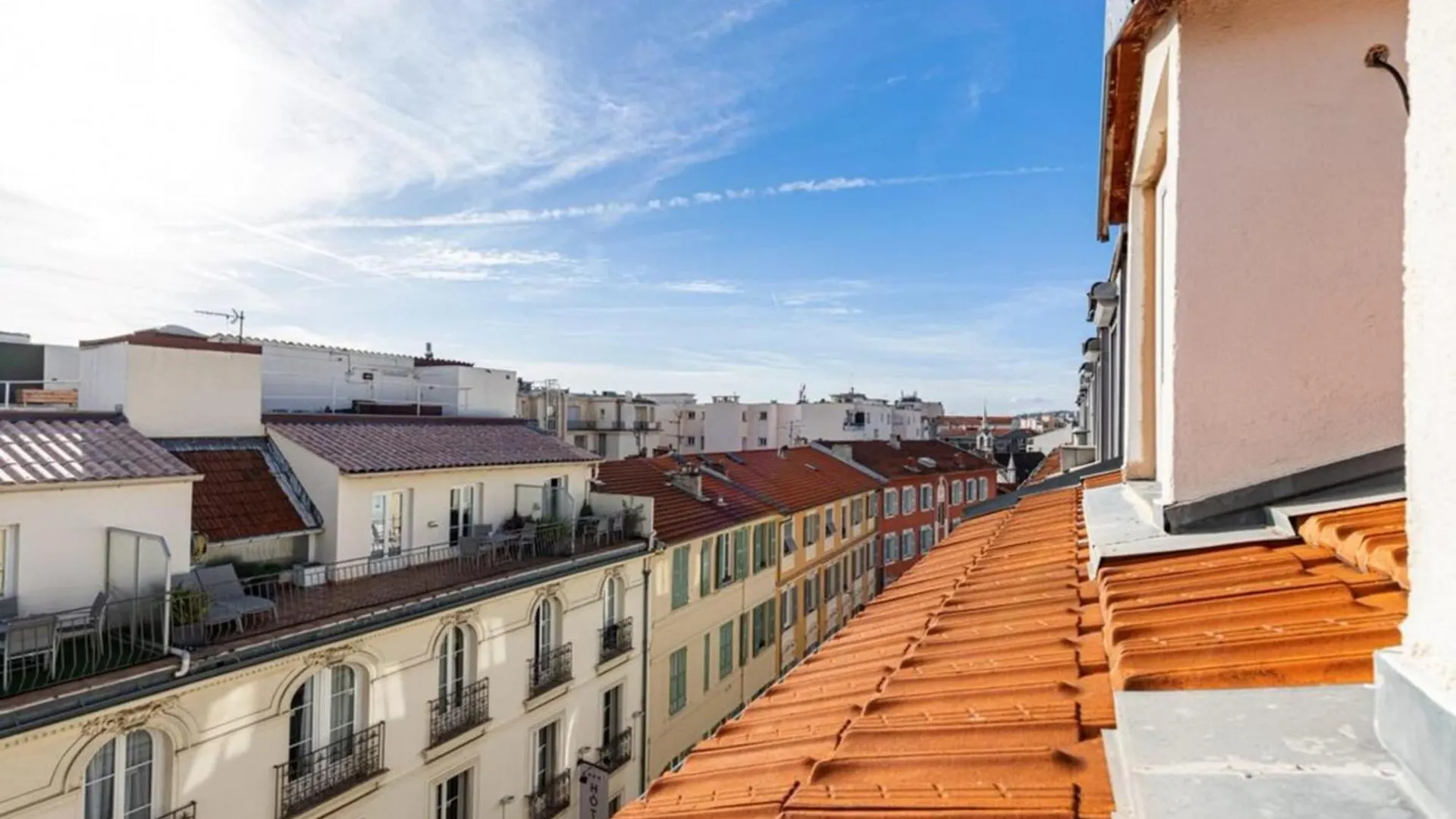Deroulede - Superb Studio Suite W Ac Downtown Nice